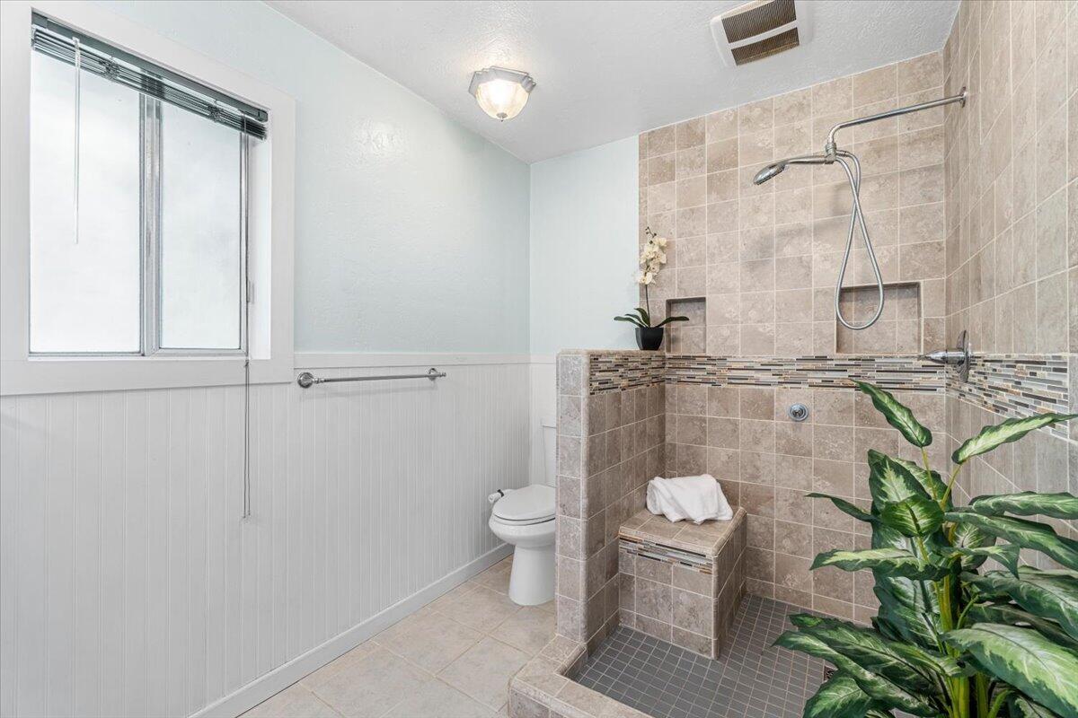 6873 Humboldt Hill Road Eureka, CA 95503 - Photo 7 of 30