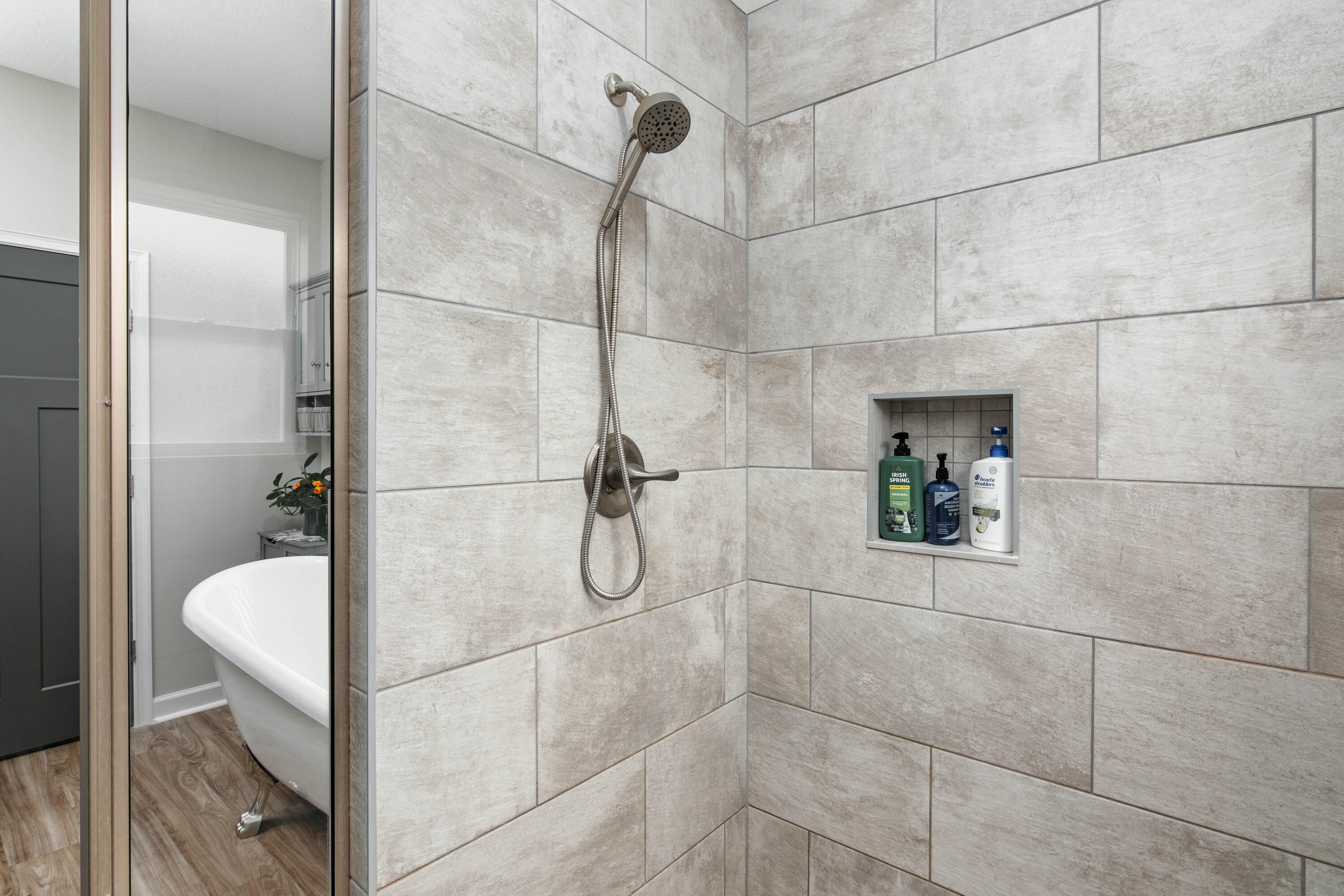 10172 98th Street, Unit 2 Live Oak, FL 32060 - Photo 26 of 37 a bathroom with a shower