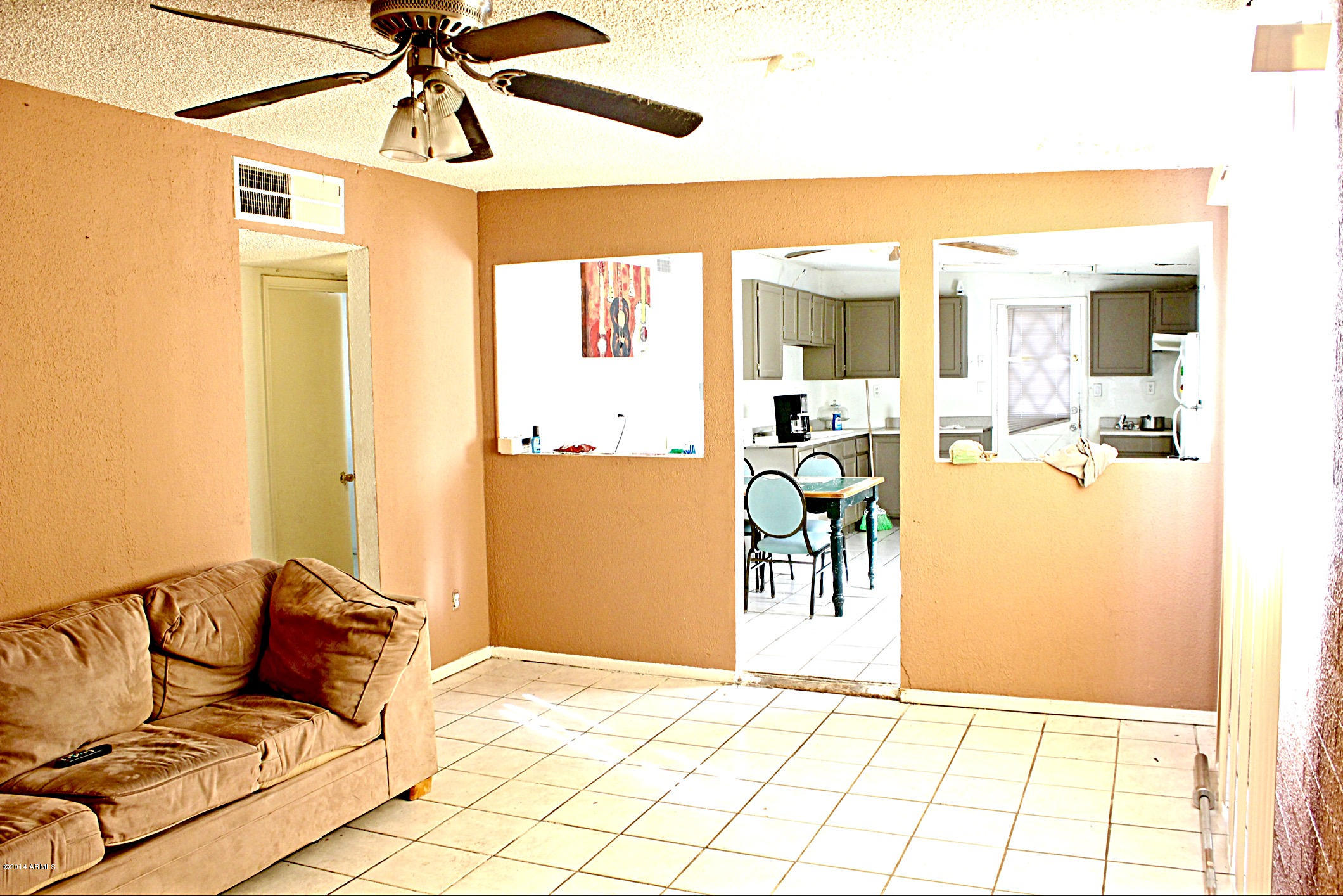 3920 West Granada Road Phoenix, AZ 85009 - Photo 4 of 8 IMG_0922