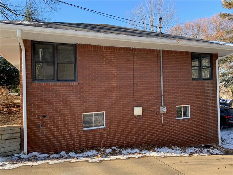 332 Fort Couch Road Pittsburgh, PA 15241 - Photo 8 of 22 Gallery Image 8