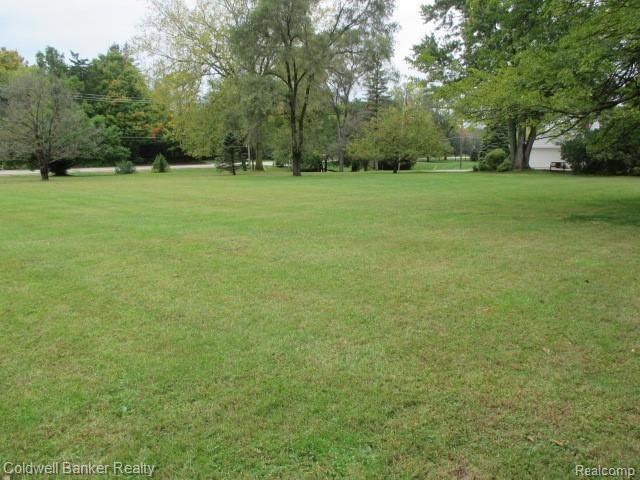 Lot 5 Lahser Road Franklin, MI 48025 - Photo 3 of 6