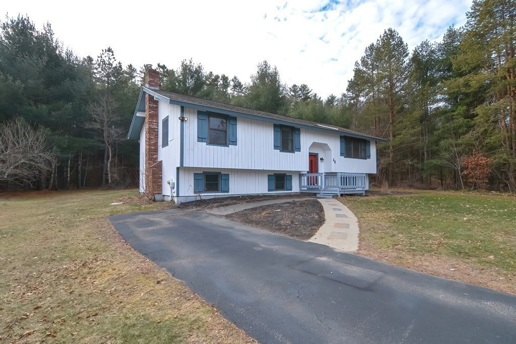 42 Sandy Ridge Circle Sharon, MA 02067 - Photo 2 of 41 Gallery Image 2