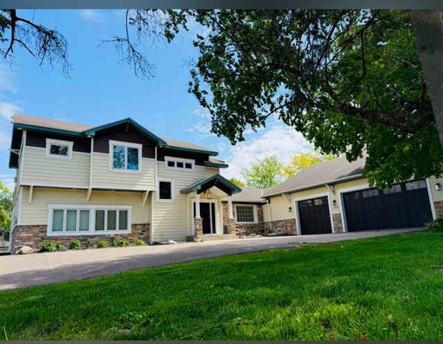 190 Gleason Lake Road Wayzata, MN 55391 - Photo 3 of 21