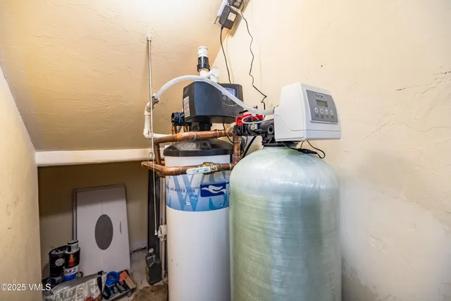 a view of storage and utility room