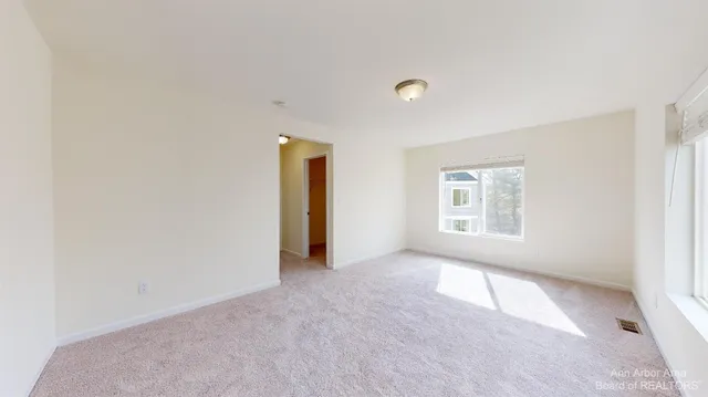 $4,200 | 2725 Bristol Rdg Drive, Ann Arbor, MI 48105