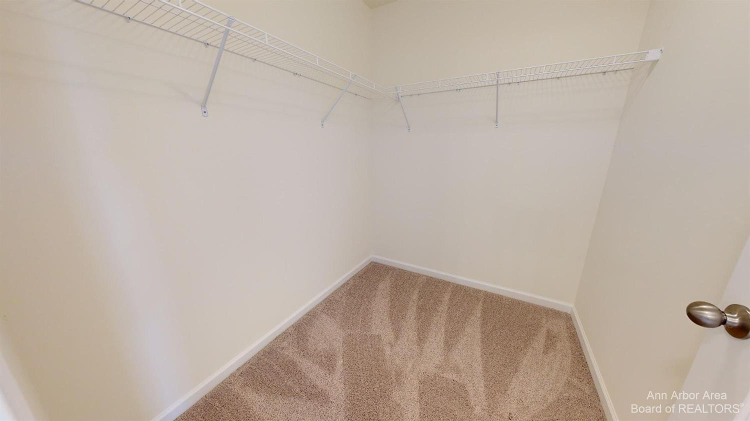 2725 Bristol Rdg Drive Ann Arbor, MI 48105 - Photo 16 of 33 Photo 15