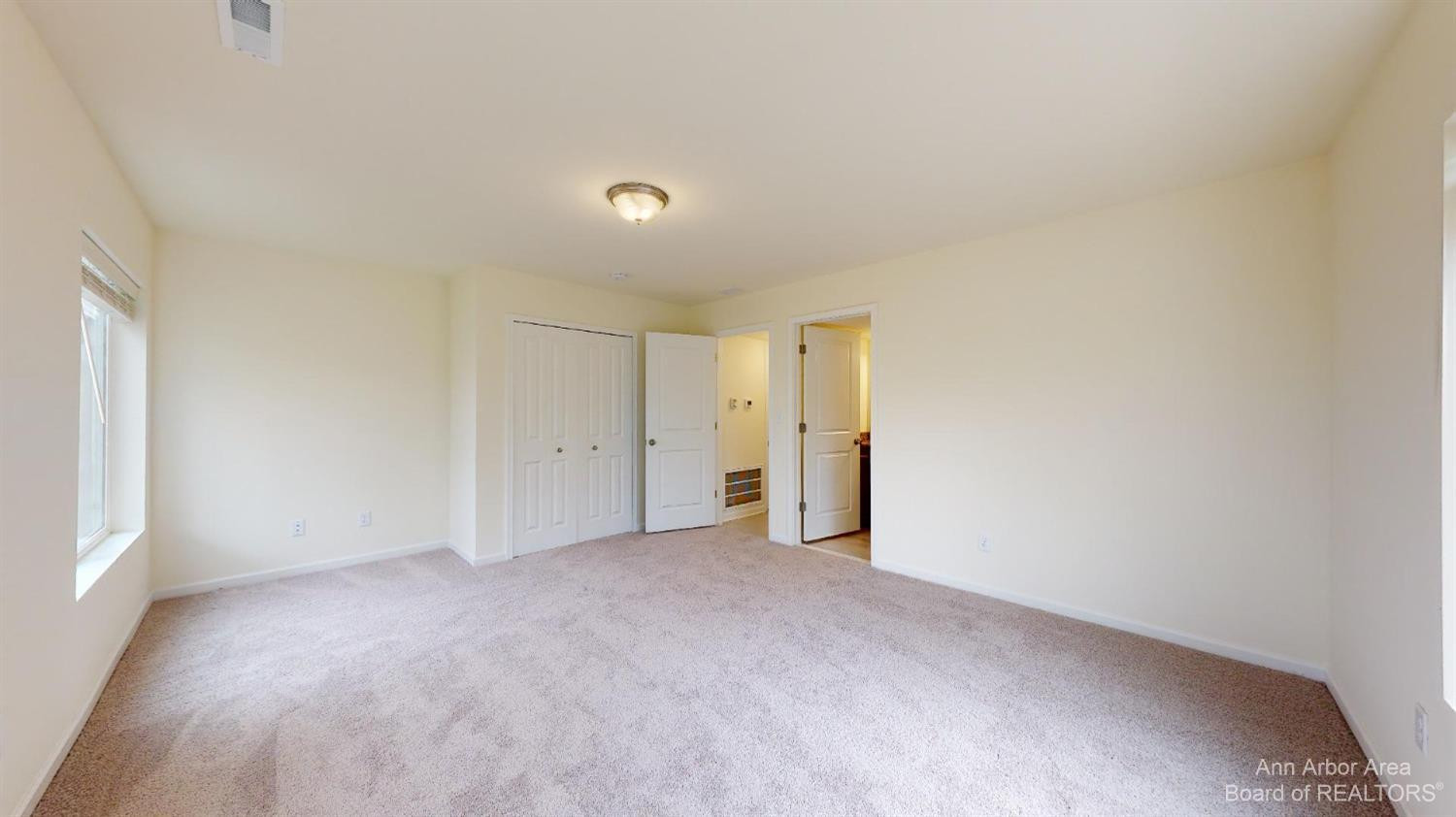 2725 Bristol Rdg Drive Ann Arbor, MI 48105 - Photo 24 of 33 Photo 23