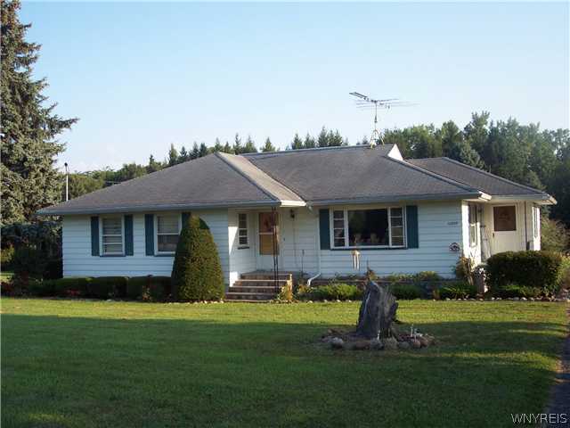 12709 Ridge Road West Ridgeway, NY 14411 - Photo 1 of 1 Exterior Front