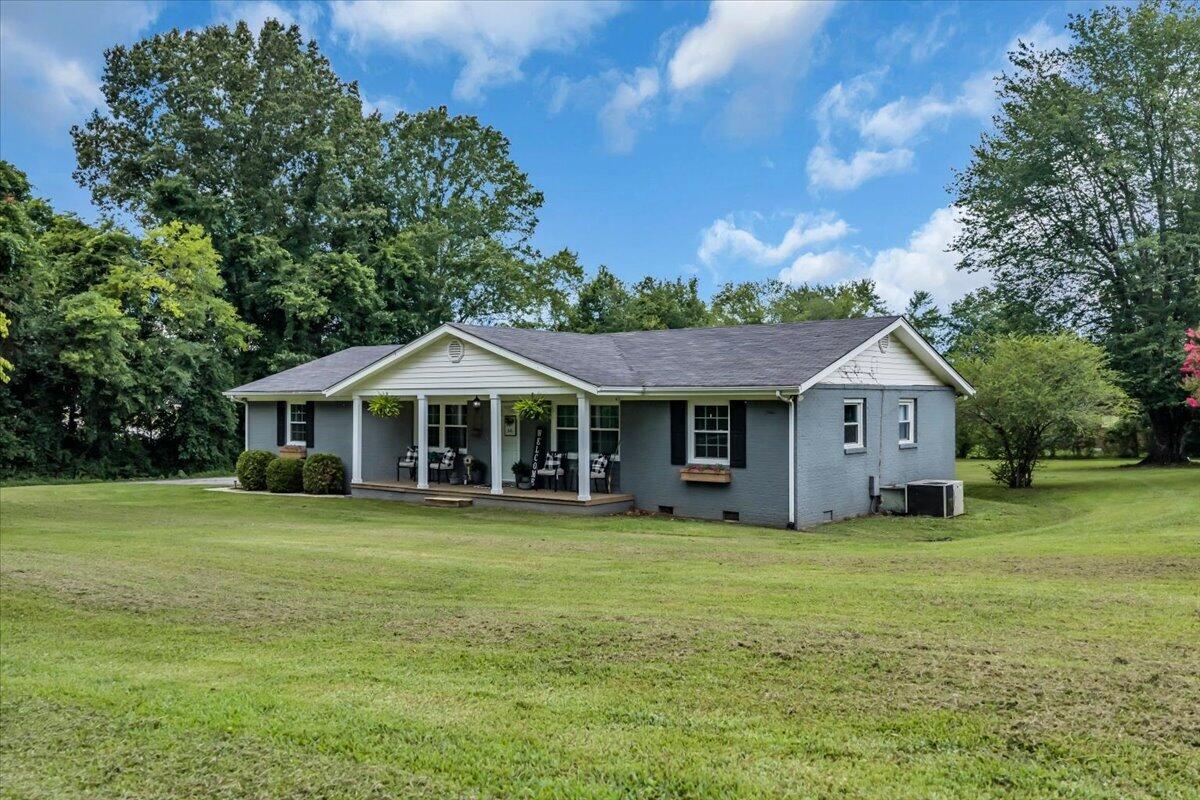 593 Dover Road Jasper, TN 37347 - Photo 10 of 60 54-DJI_20260715152146_0846_D