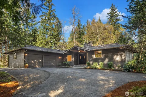 $1,598,000 | 2836 241st Avenue Southeast, Sammamish, WA 98075