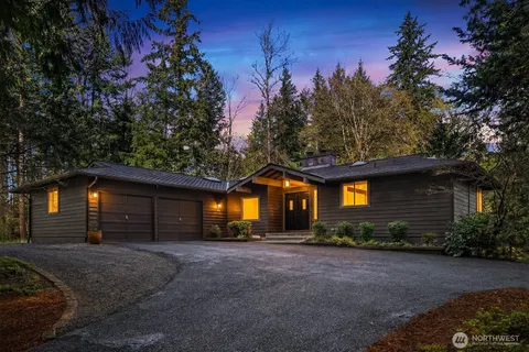 $1,598,000 | 2836 241st Avenue Southeast, Sammamish, WA 98075