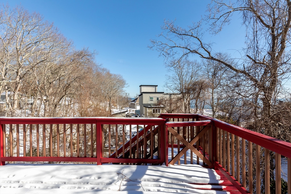 40 Menotomy Road Plymouth, MA 02360 - Photo 5 of 28