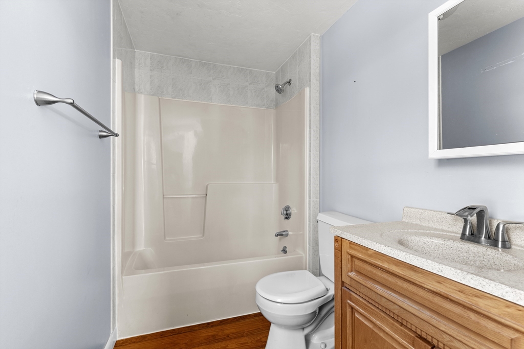 40 Menotomy Road Plymouth, MA 02360 - Photo 10 of 28