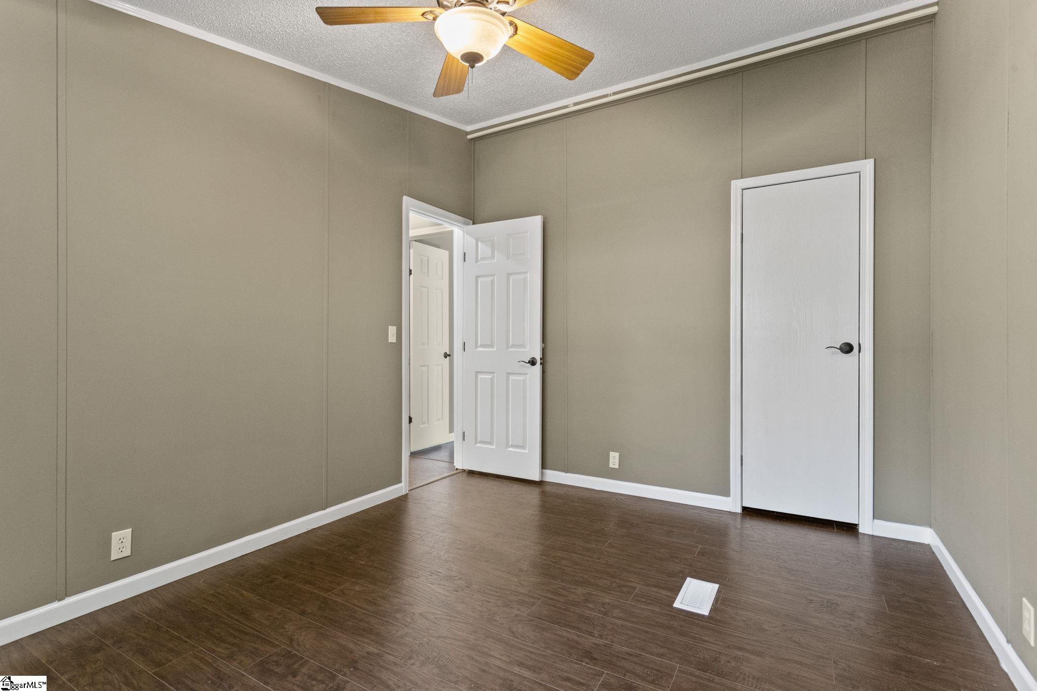 196 New Harrison Bridge Road Simpsonville, SC 29680 - Photo 17 of 26
