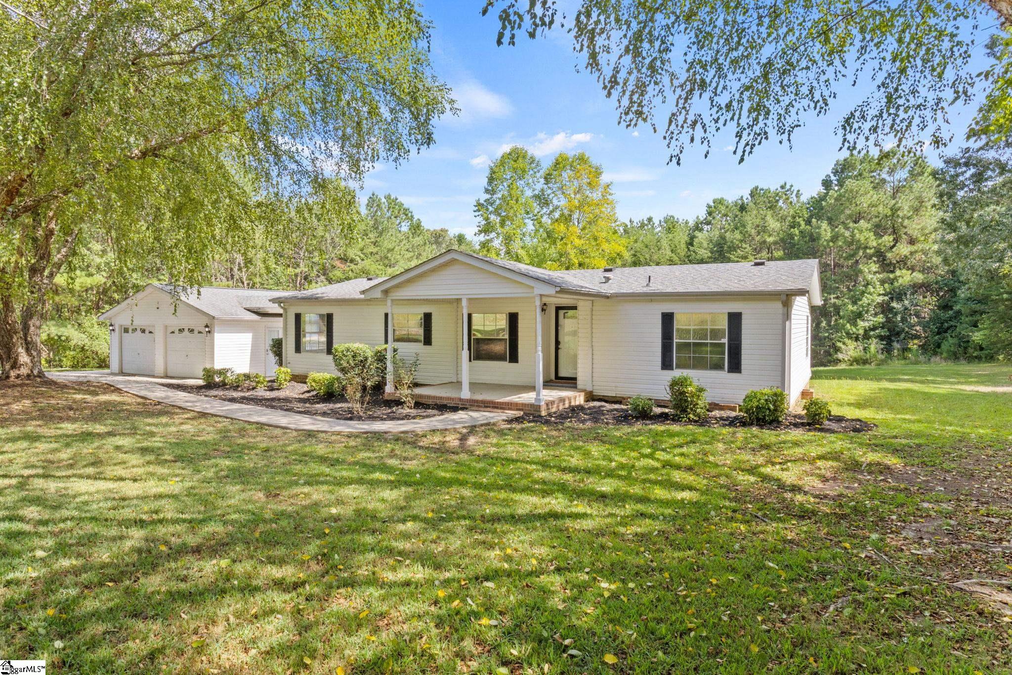 196 New Harrison Bridge Road Simpsonville, SC 29680 - Photo 3 of 26