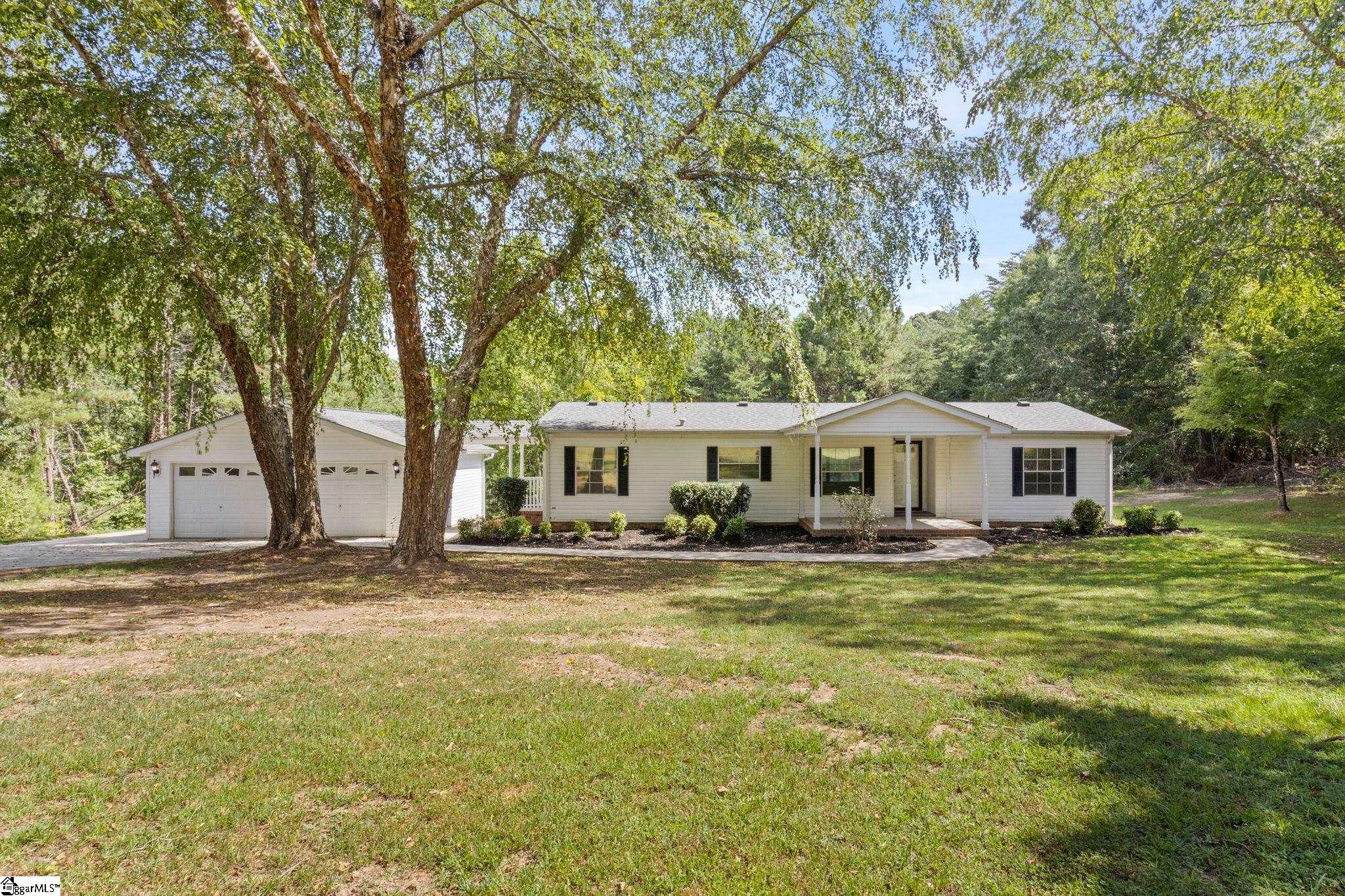 196 New Harrison Bridge Road Simpsonville, SC 29680 - Photo 4 of 26