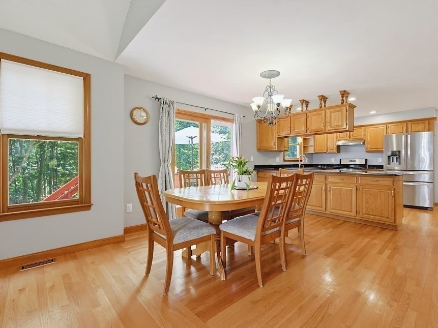 88 Andrews Road Marlborough, MA 01752 - Photo 6 of 25