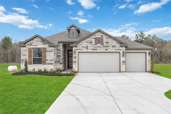 $409,996 | 520 Barton Place Drive, Cleveland, TX 77327