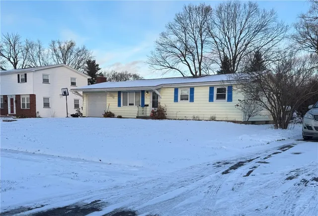 $220,000 | 41 Grecian Parkway, Greece, NY 14626