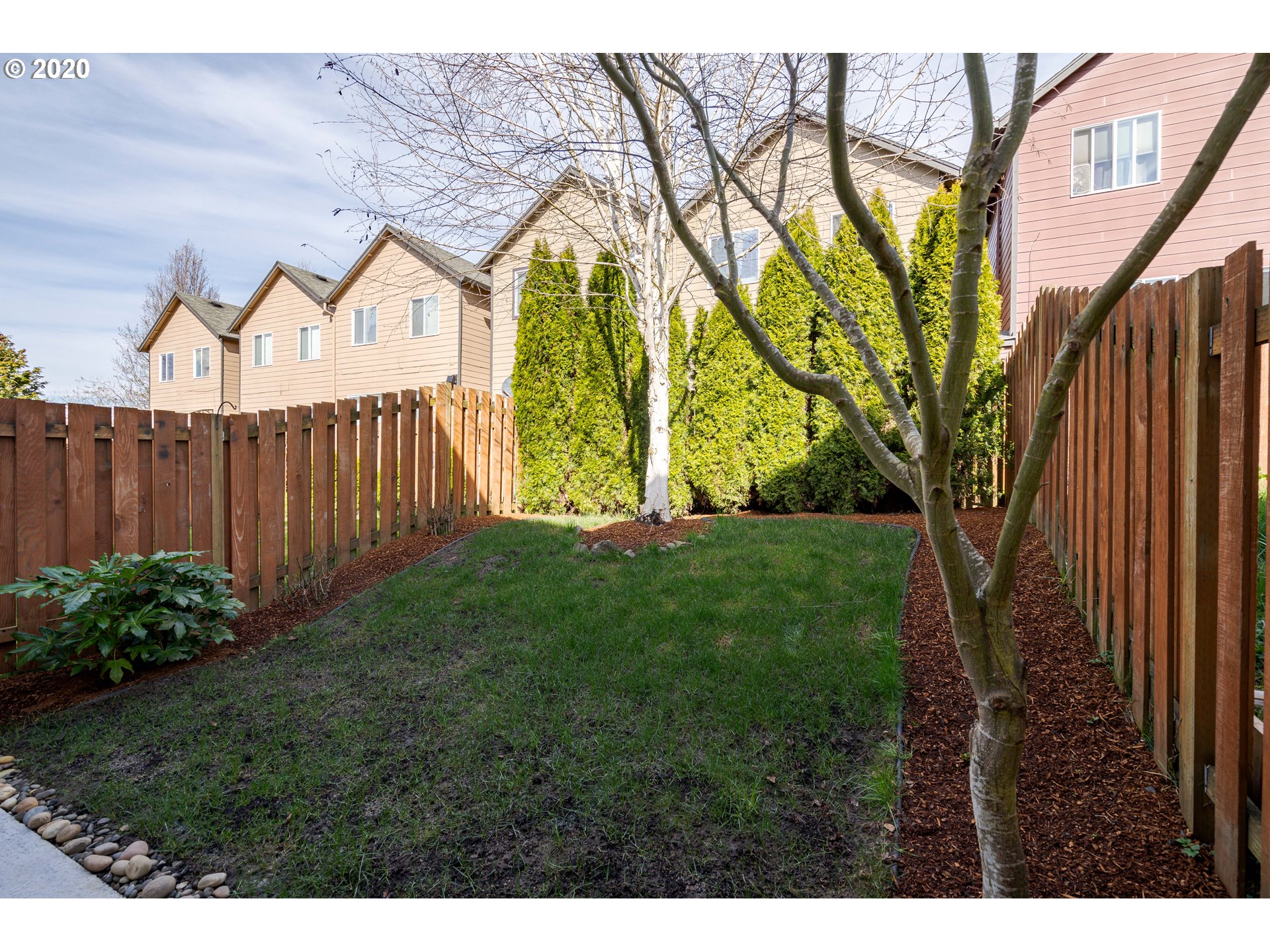 5843 Southeast 16th Loop Gresham, OR 97080 - Photo 29 of 30 a view of outdoor space and yard