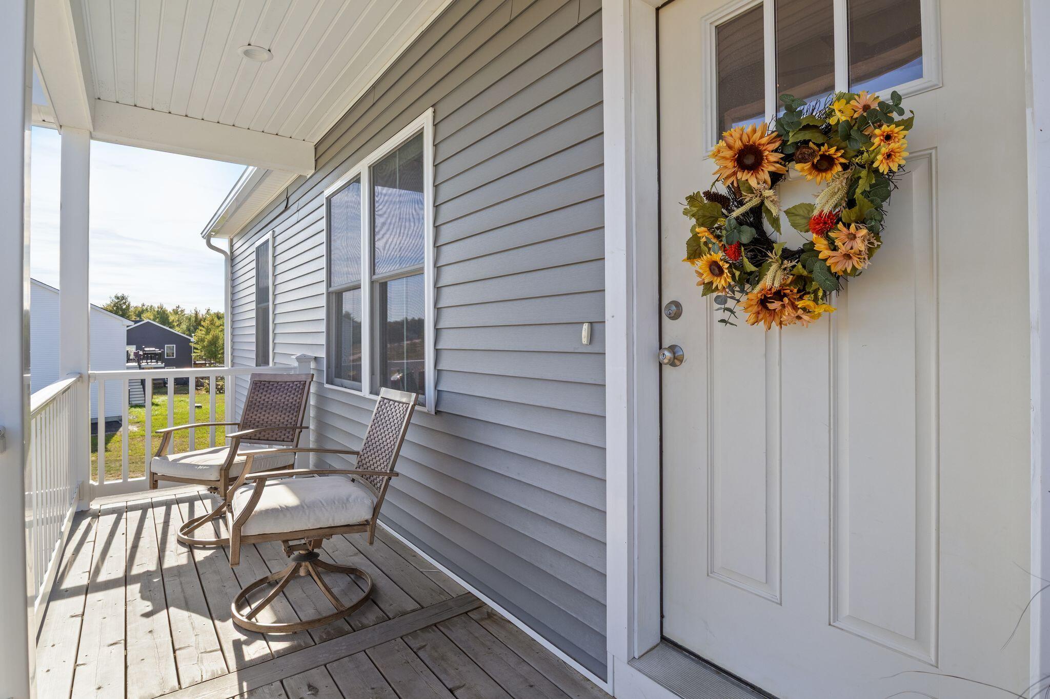 8 Estes Drive Standish, ME 04085 - Photo 3 of 48 8_Estes_Dr_03