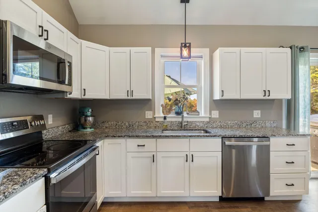 $452,500 | 8 Estes Drive, Standish, ME 04085