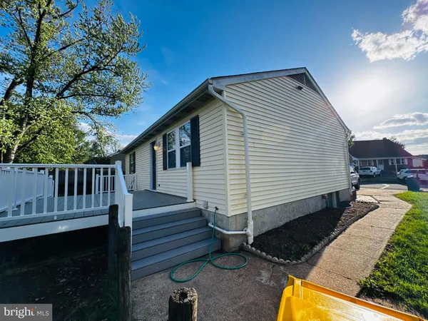 $3,100 | 1242 Cedarcliff Drive, Glen Burnie, MD 21060