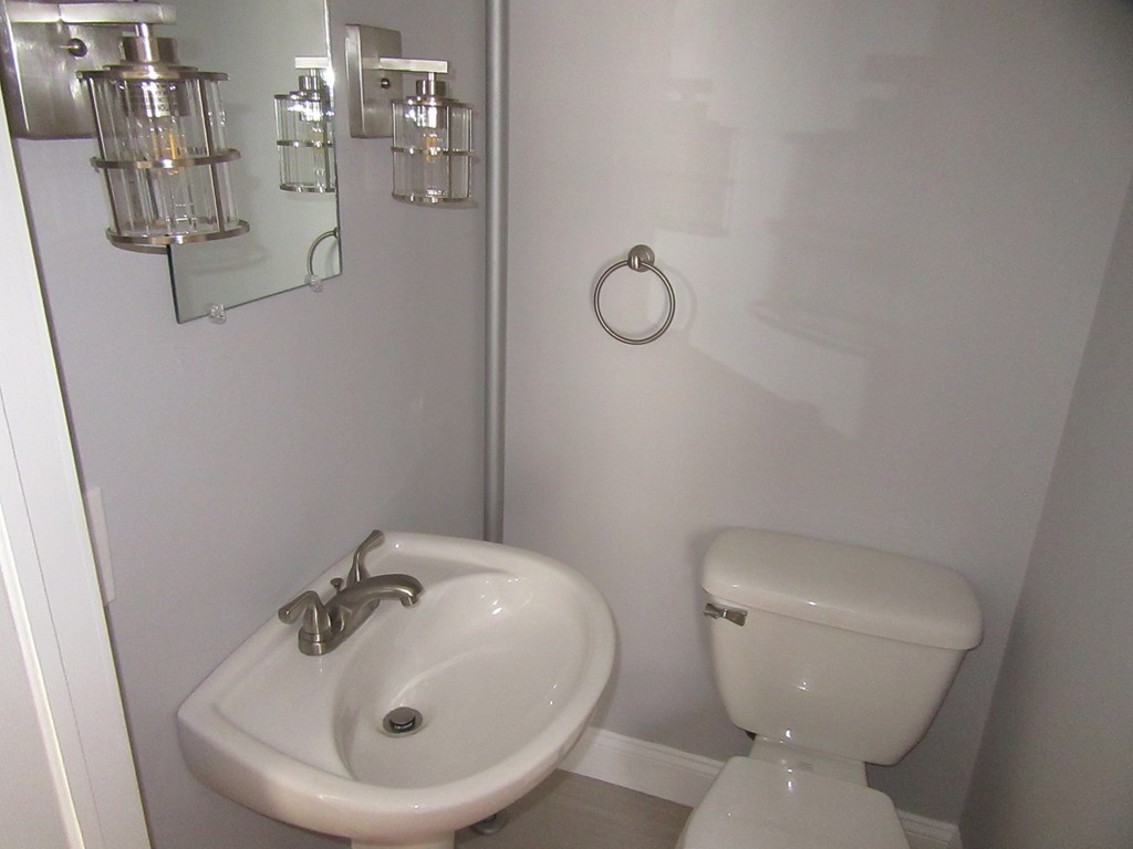 22 Alpha Road Holden, MA 01520 - Photo 8 of 15 Gallery Image 8