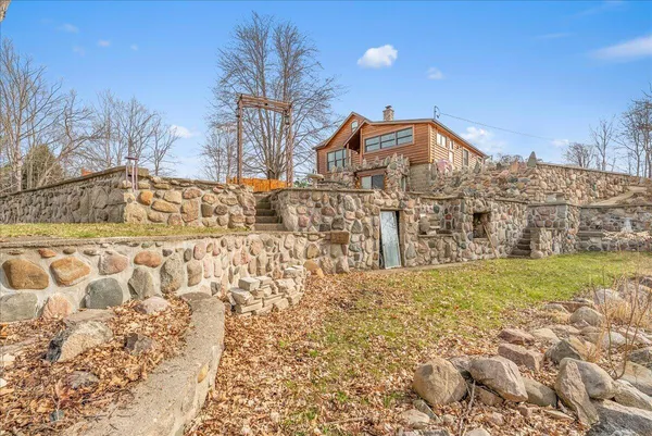 $395,000 | 5726 East Musgrove Highway, Sunfield, MI 48890