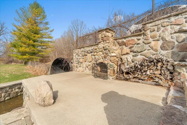 $395,000 | 5726 East Musgrove Highway, Sunfield, MI 48890