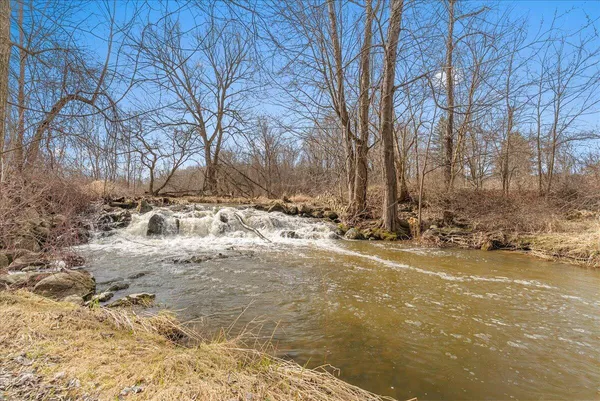 $395,000 | 5726 East Musgrove Highway, Sunfield, MI 48890