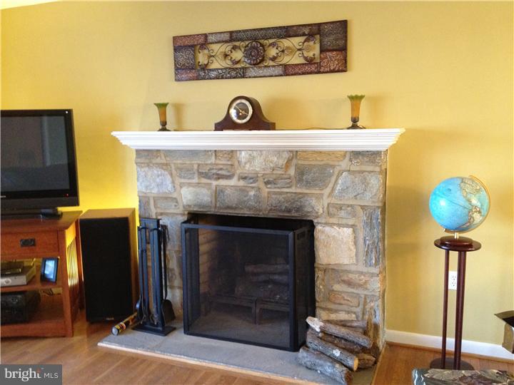 478 Plymouth Road Cheltenham, PA 19038 - Photo 5 of 24 Gallery Image 5