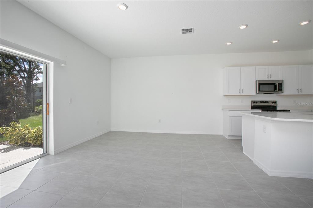 184 Riverfront Way Edgewater, FL 32141 - Photo 11 of 35