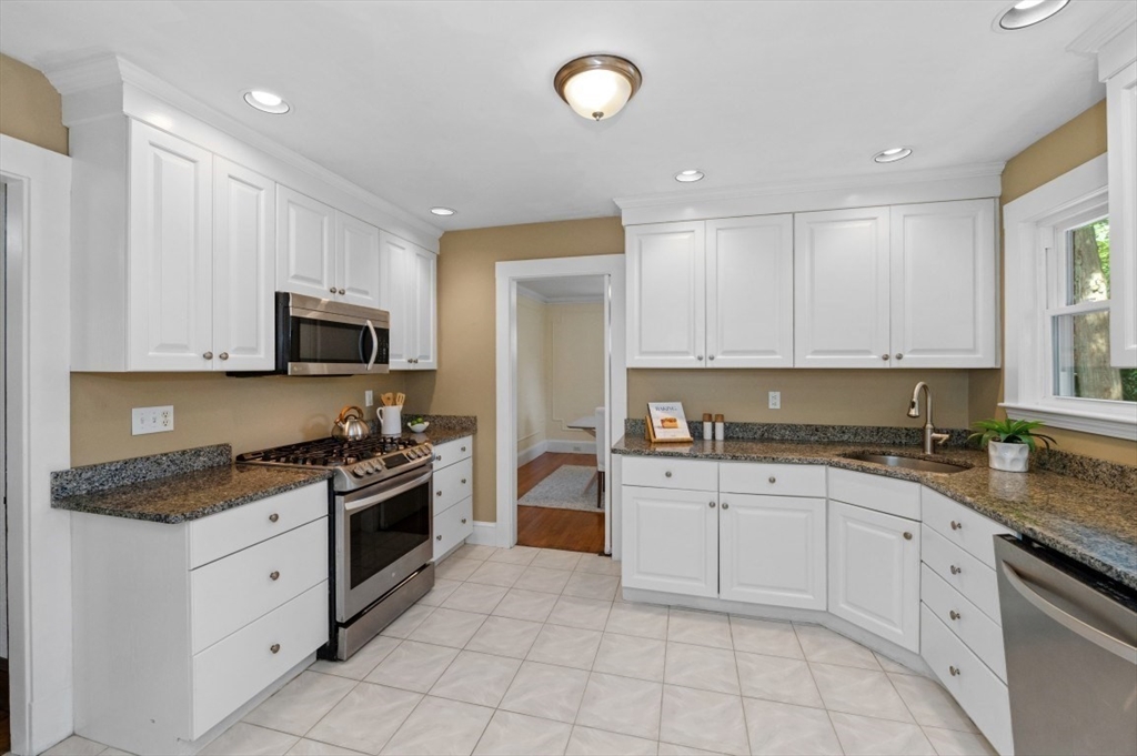 35 Burbank Road Medford, MA 02155 - Photo 13 of 23 Gallery Image 13