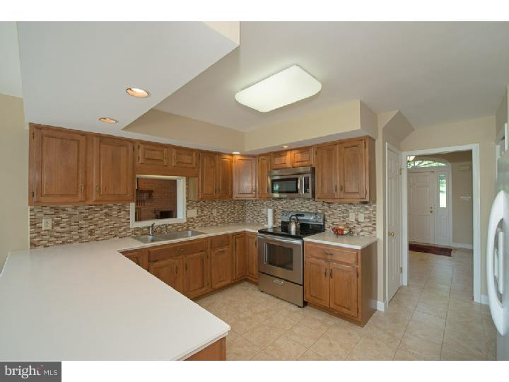 519 Arrowhead Trail Sinking Spring, PA 19608 - Photo 7 of 25 Gallery Image 7