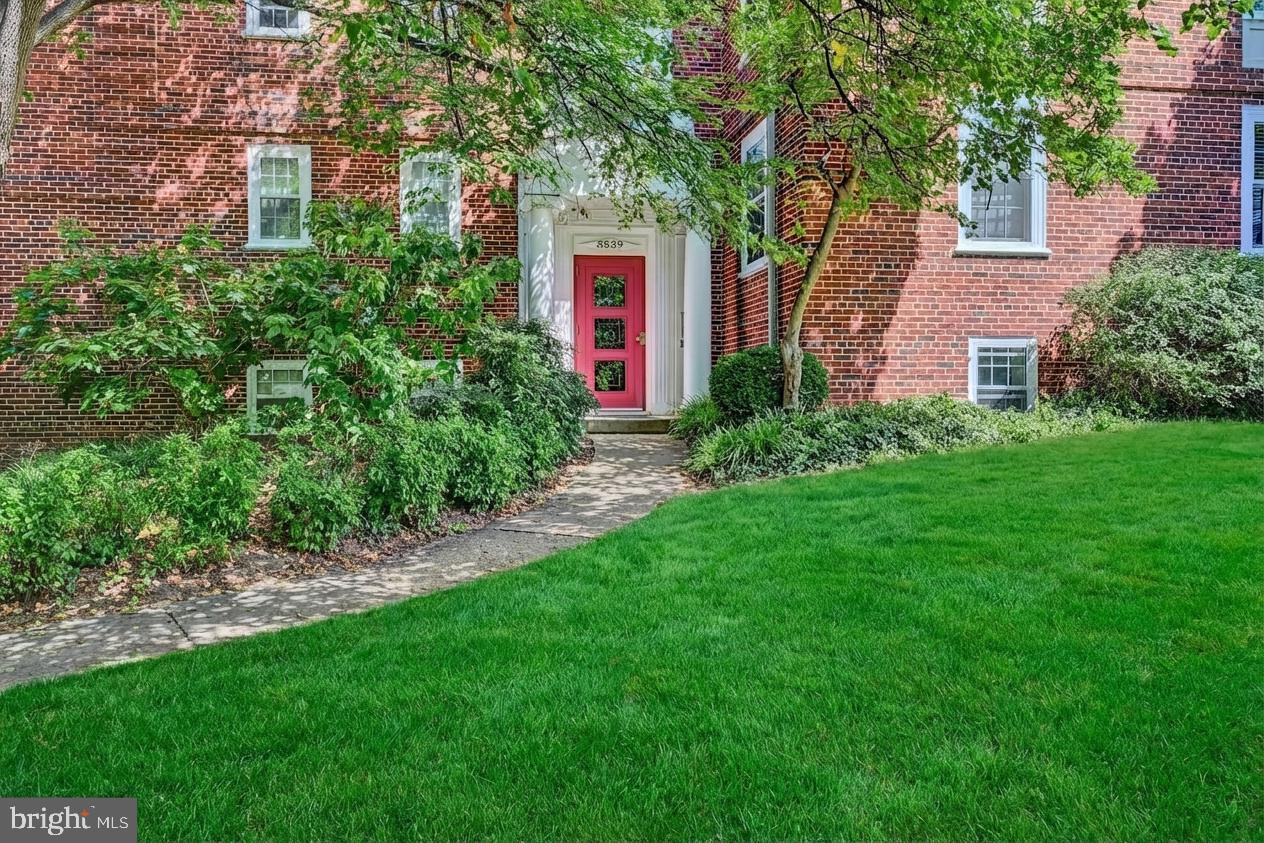 3839 Rodman Street Northwest, Unit F36 Washington, DC 20016 - Photo 2 of 35