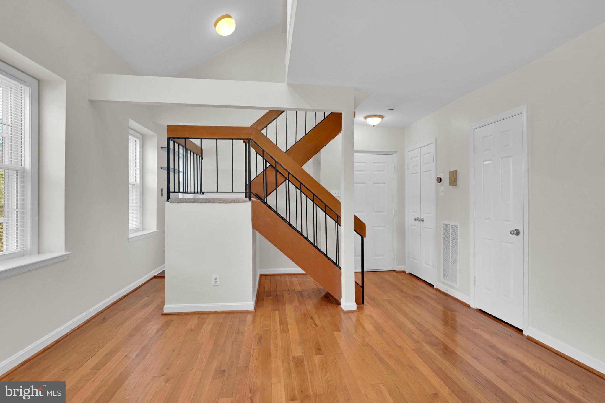 3839 Rodman Street Northwest, Unit F36 Washington, DC 20016 - Photo 4 of 35