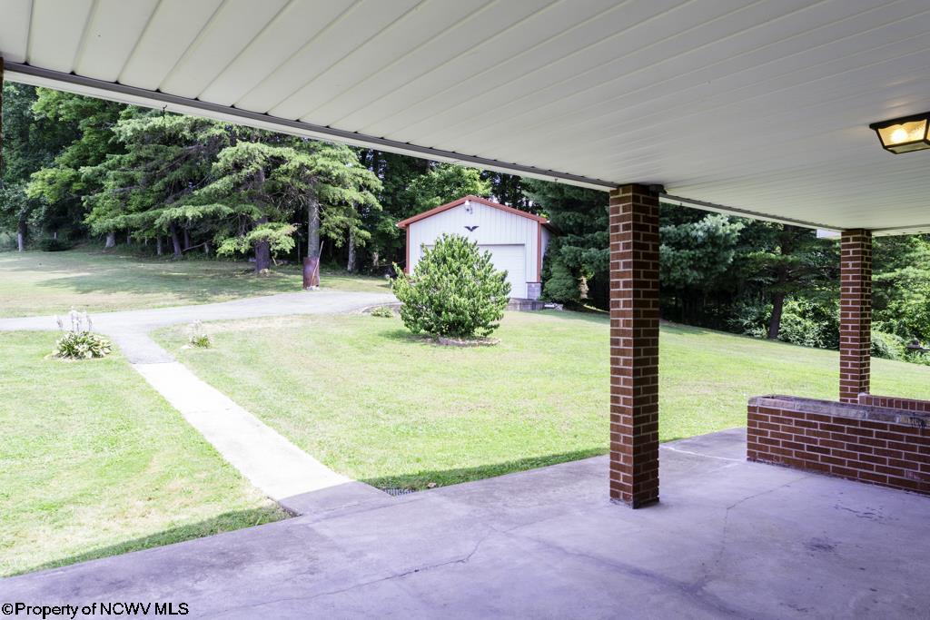 24 Rabish Lane Fairmont, WV 26554 - Photo 3 of 20 Gallery Image 3