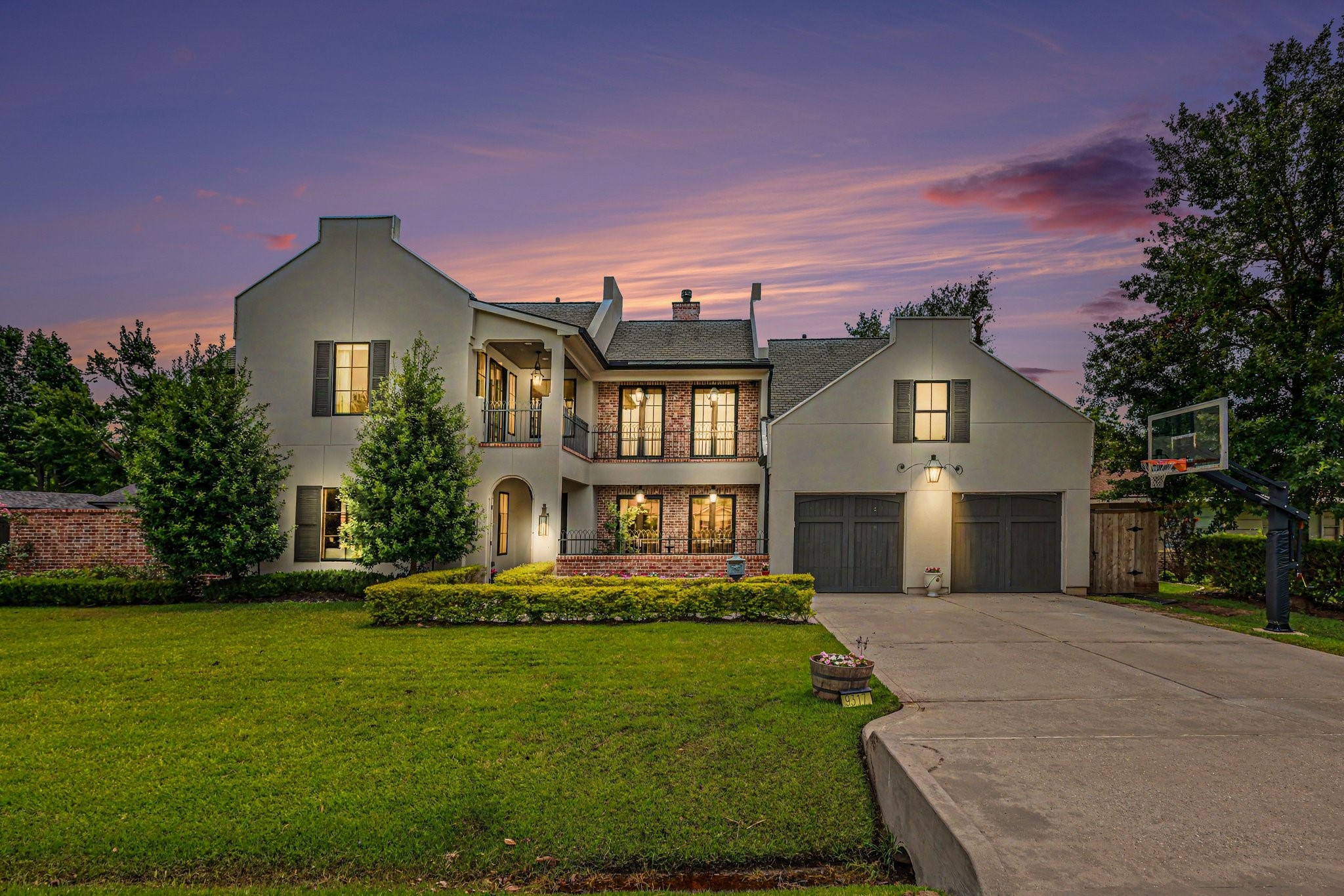 9317 Walterville Road Houston, TX 77080 - Photo 1 of 50
