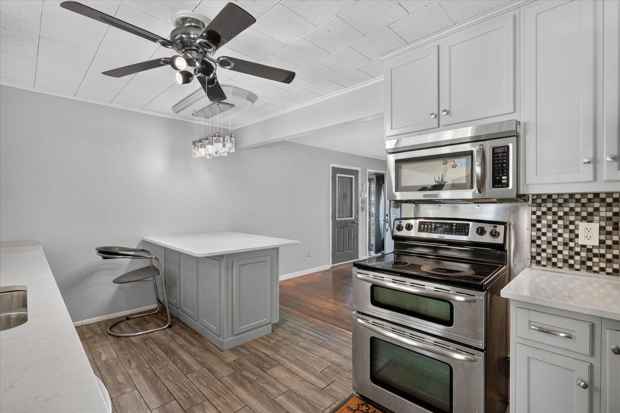1051 Sylvan Road Benton Harbor, MI 49022 - Photo 10 of 48 13-1051-Sylvan-Rd-Benton-Harbor-MI-49022