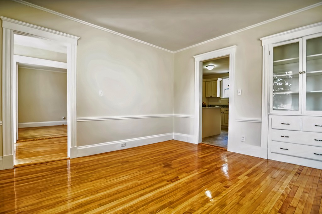 8 Carter Road Lynn, MA 01904 - Photo 10 of 29 Gallery Image 10