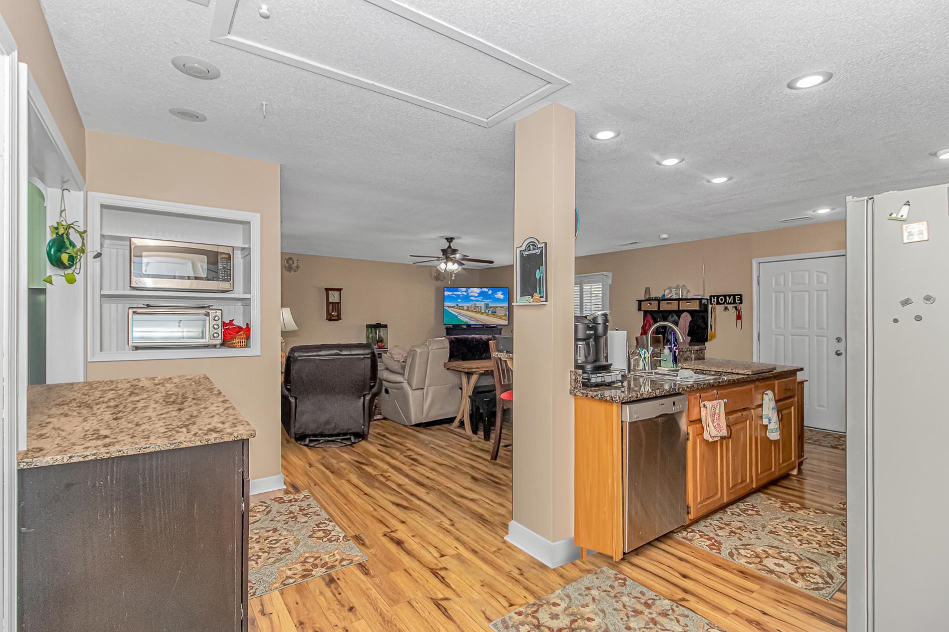 2104 Adams Circle Little River, SC 29566 - Photo 6 of 40