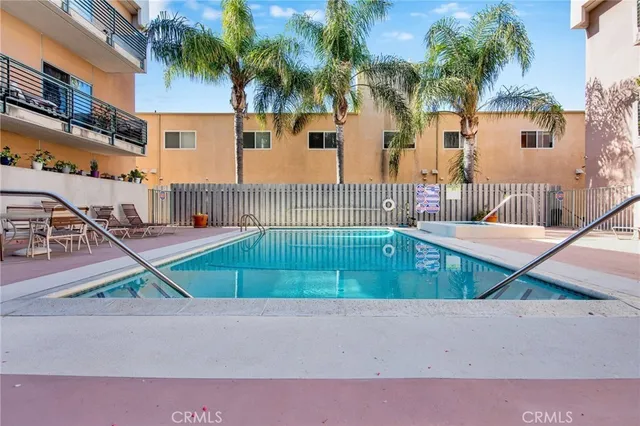 $4,375 | 14245 Dickens Street, Sherman Oaks, CA 91423