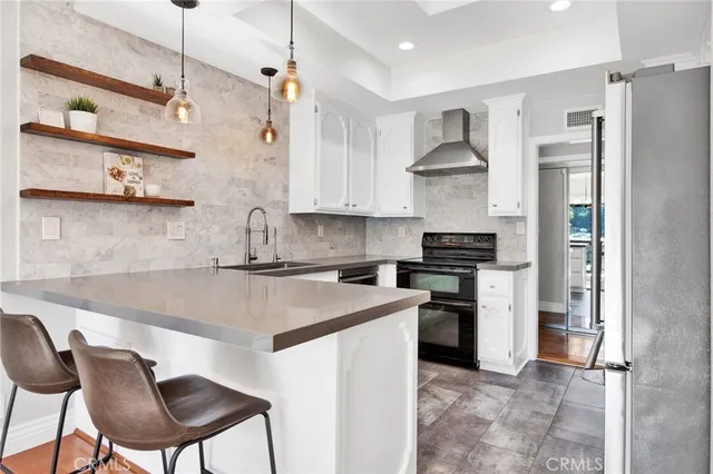 $4,375 | 14245 Dickens Street, Sherman Oaks, CA 91423