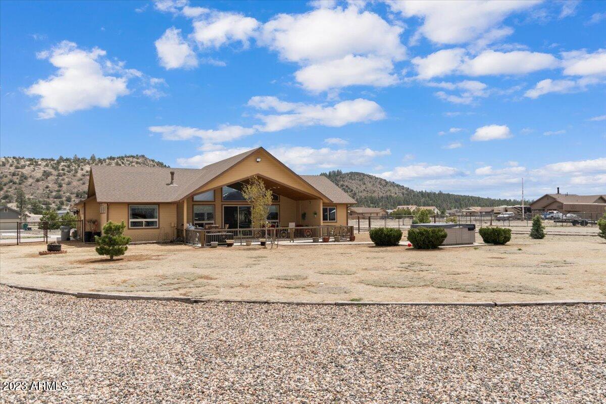 9732 Colfax Road Flagstaff, AZ 86004 - Photo 27 of 31 27-Back of Home