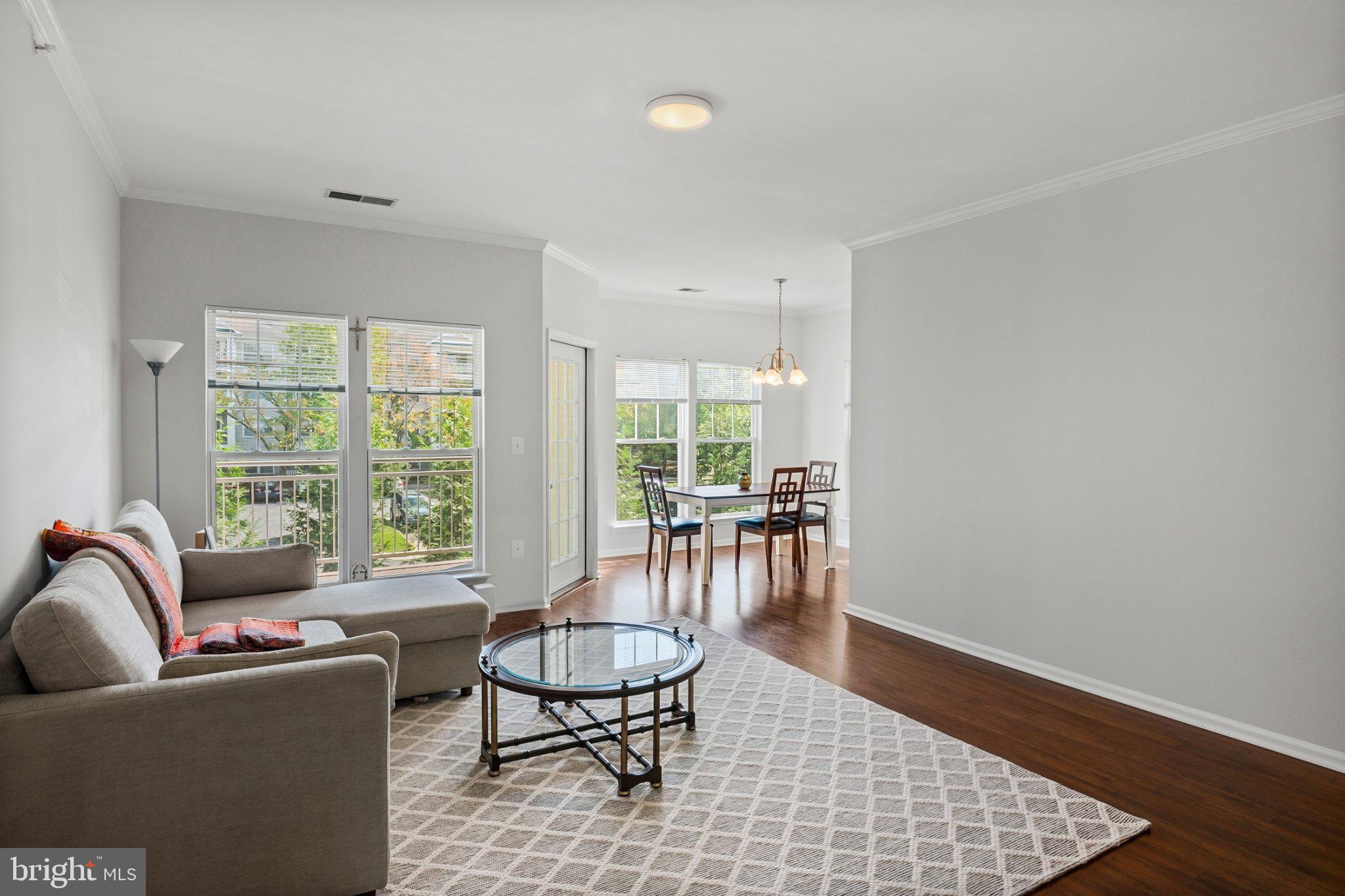 1511 North Point Drive, Unit 304 Reston, VA 20194 - Photo 4 of 20 Gallery Image 4