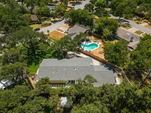 $7,500 | 5706 Highland Hills Circle, Austin, TX 78731