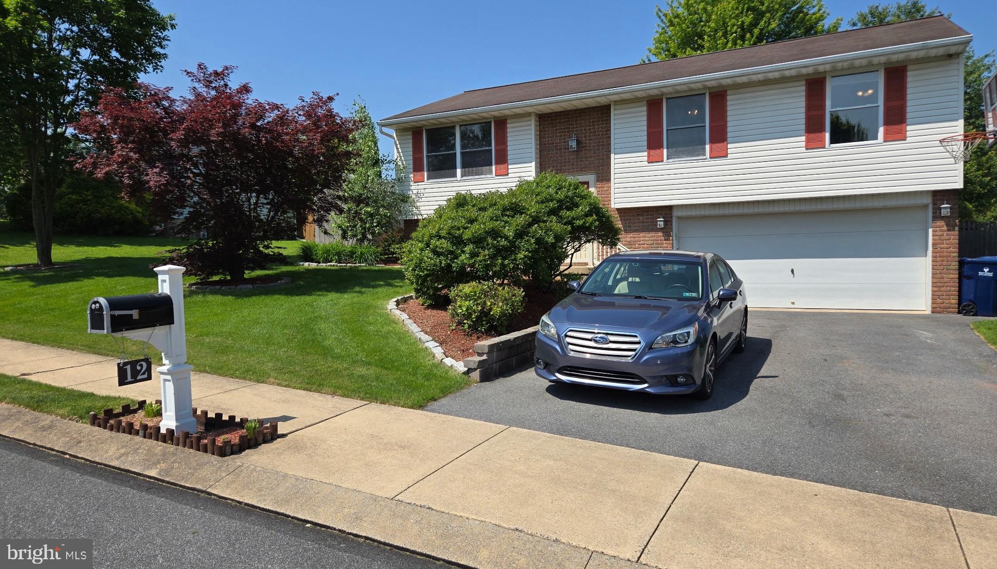 12 Spring House Lane Denver, PA 17517 - Photo 2 of 35 Gallery Image 2
