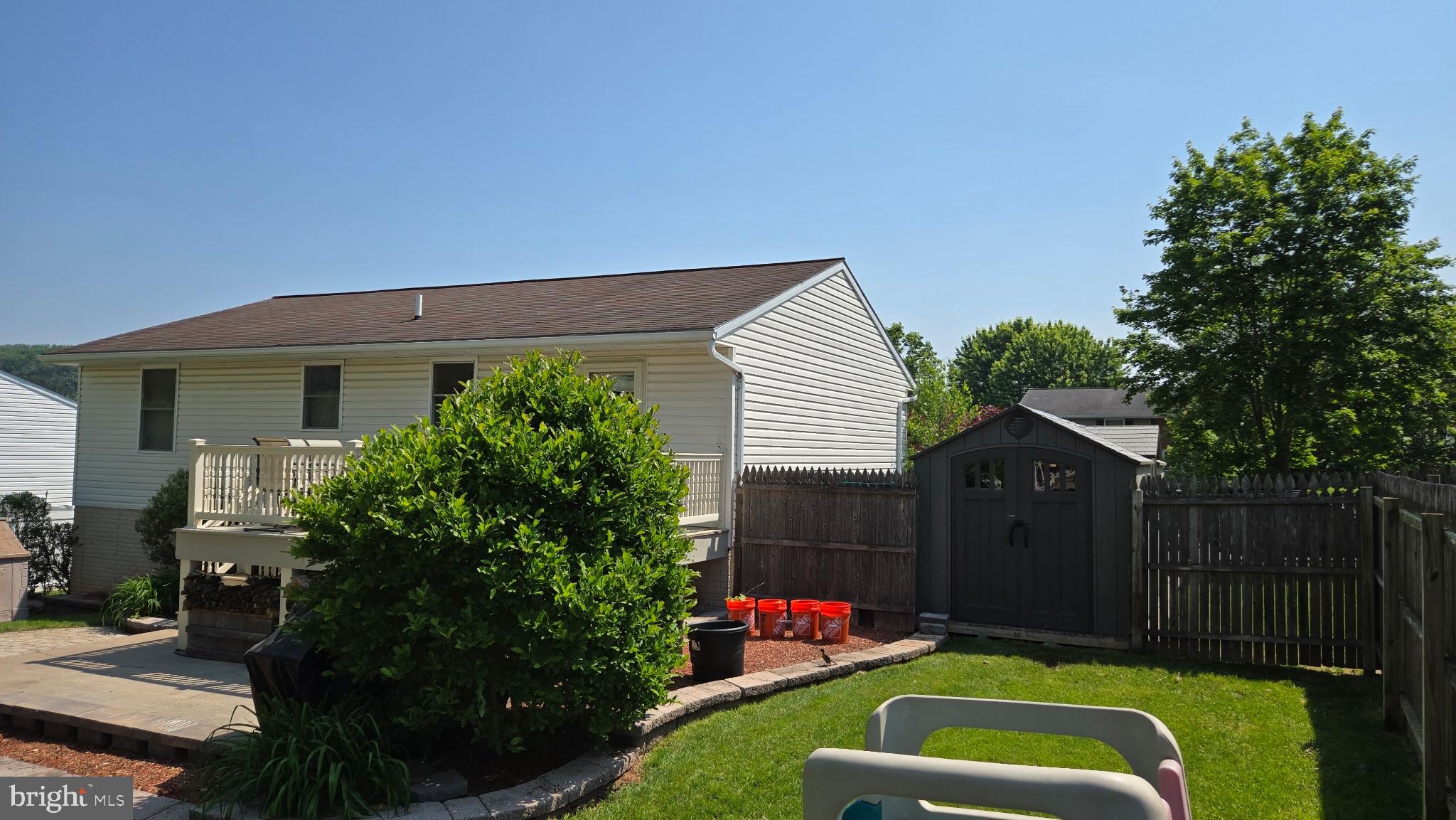 12 Spring House Lane Denver, PA 17517 - Photo 5 of 35 Gallery Image 5