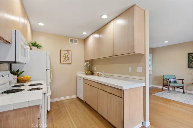 $479,000 | 6004 Bixby Village Drive, Unit 22, Long Beach, CA 90803